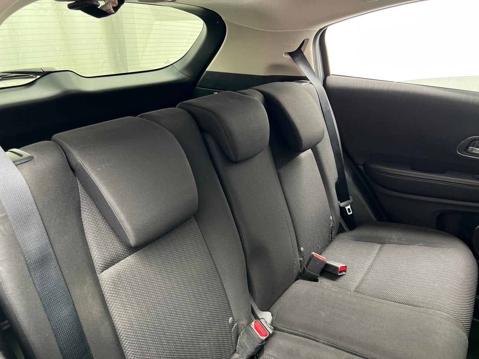 Thumbnail: 2016 Honda HR-V - 6