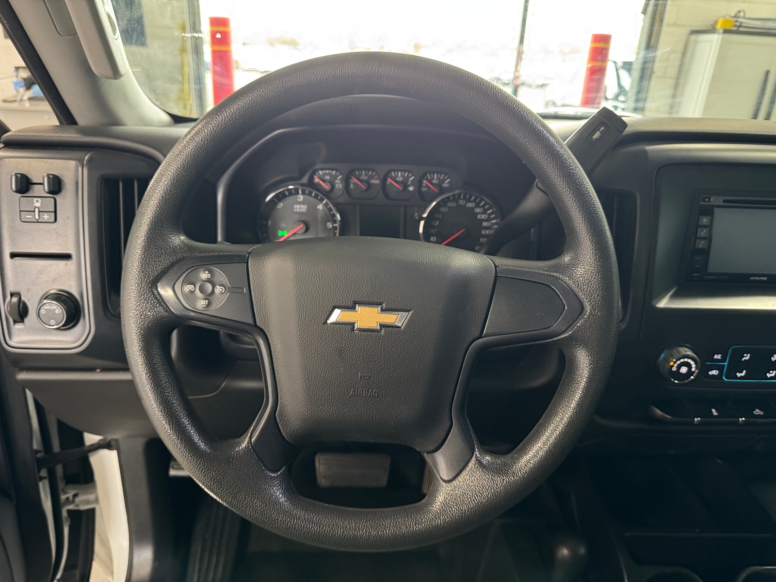 Thumbnail: 2015 Chevrolet Silverado 2500 - 4