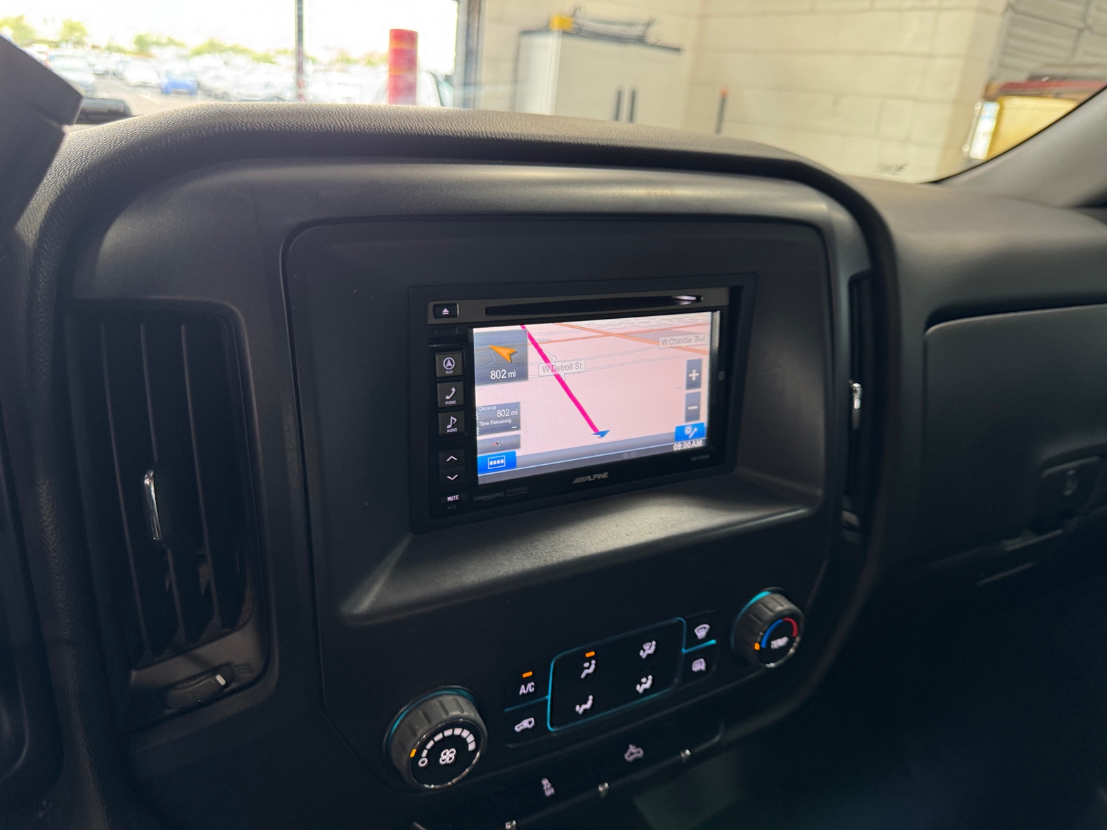Thumbnail: 2015 Chevrolet Silverado 2500 - 3