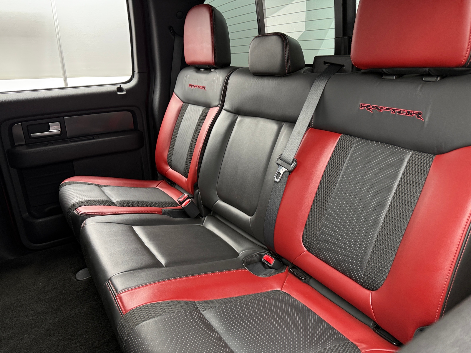 Thumbnail: 2014 Ford Econoline - 6