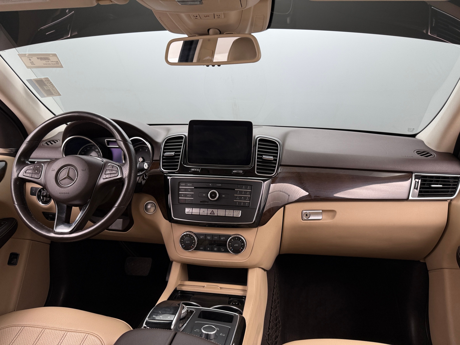 Thumbnail: 2018 Mercedes-Benz GLE - 2