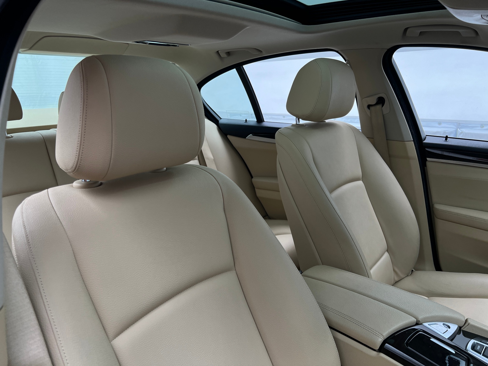 Thumbnail: 2014 BMW 5 Series - 2