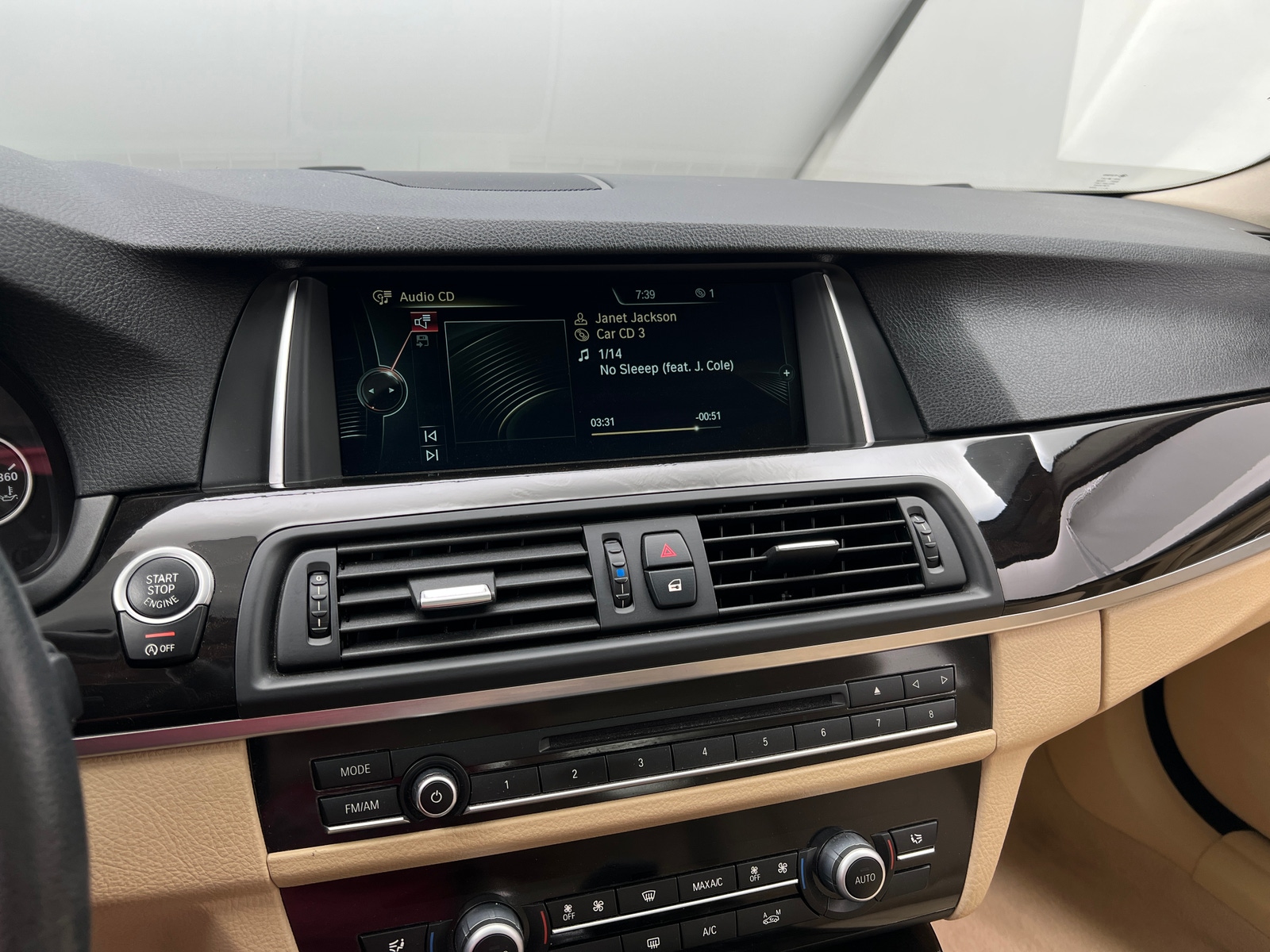Thumbnail: 2014 BMW 5 Series - 4