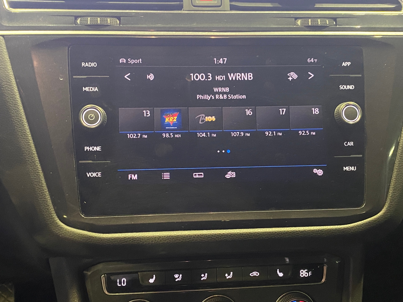 Thumbnail: 2019 Volkswagen Tiguan - 3