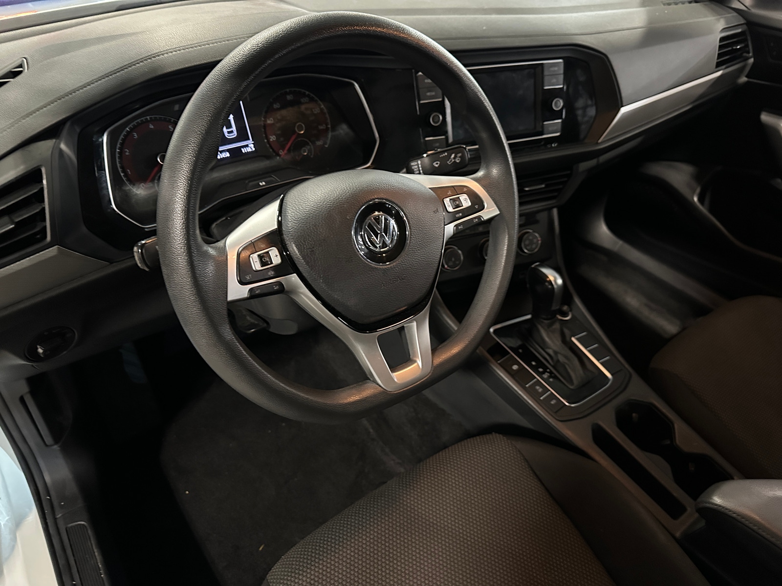 Thumbnail: 2019 Volkswagen Jetta - 3