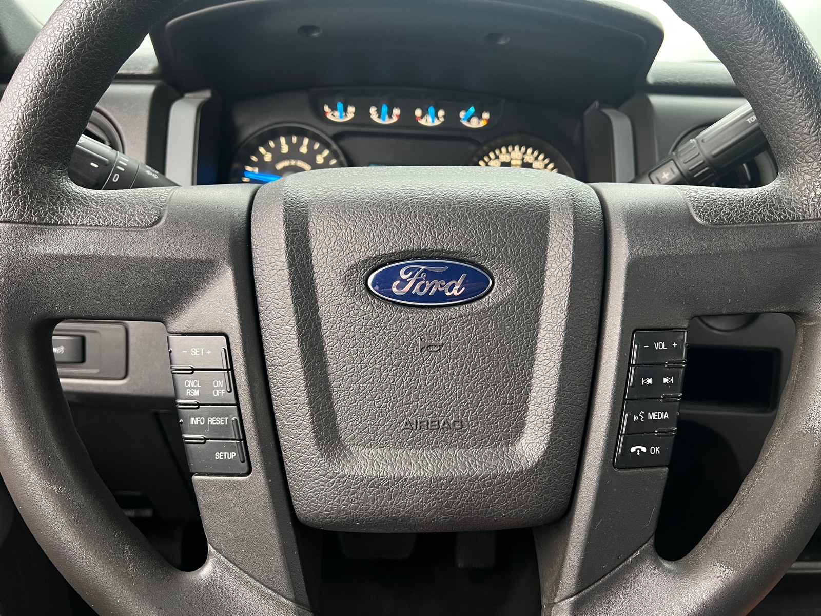 Thumbnail: 2014 Ford Econoline - 5
