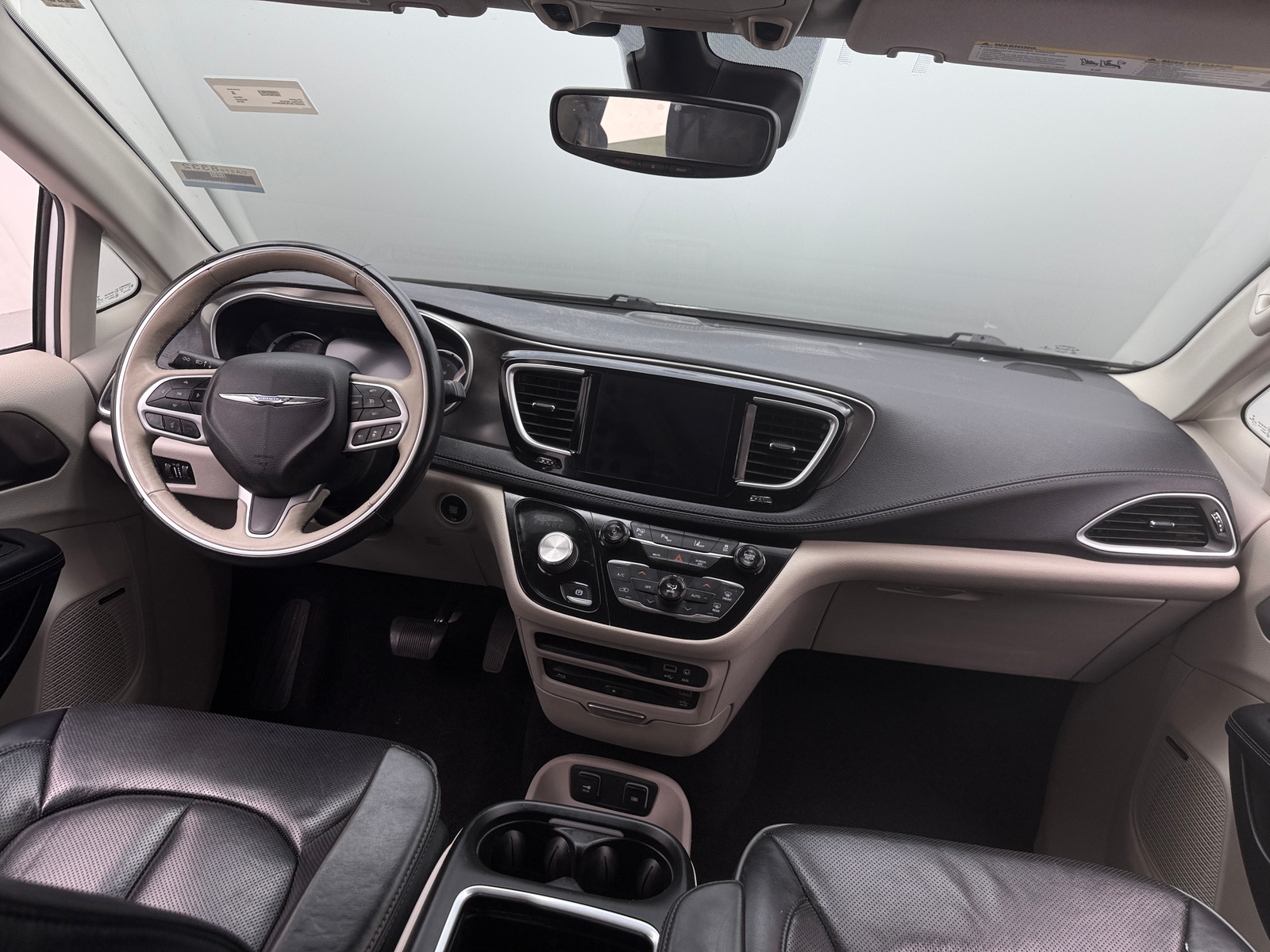 Thumbnail: 2018 Chrysler Pacifica - 2