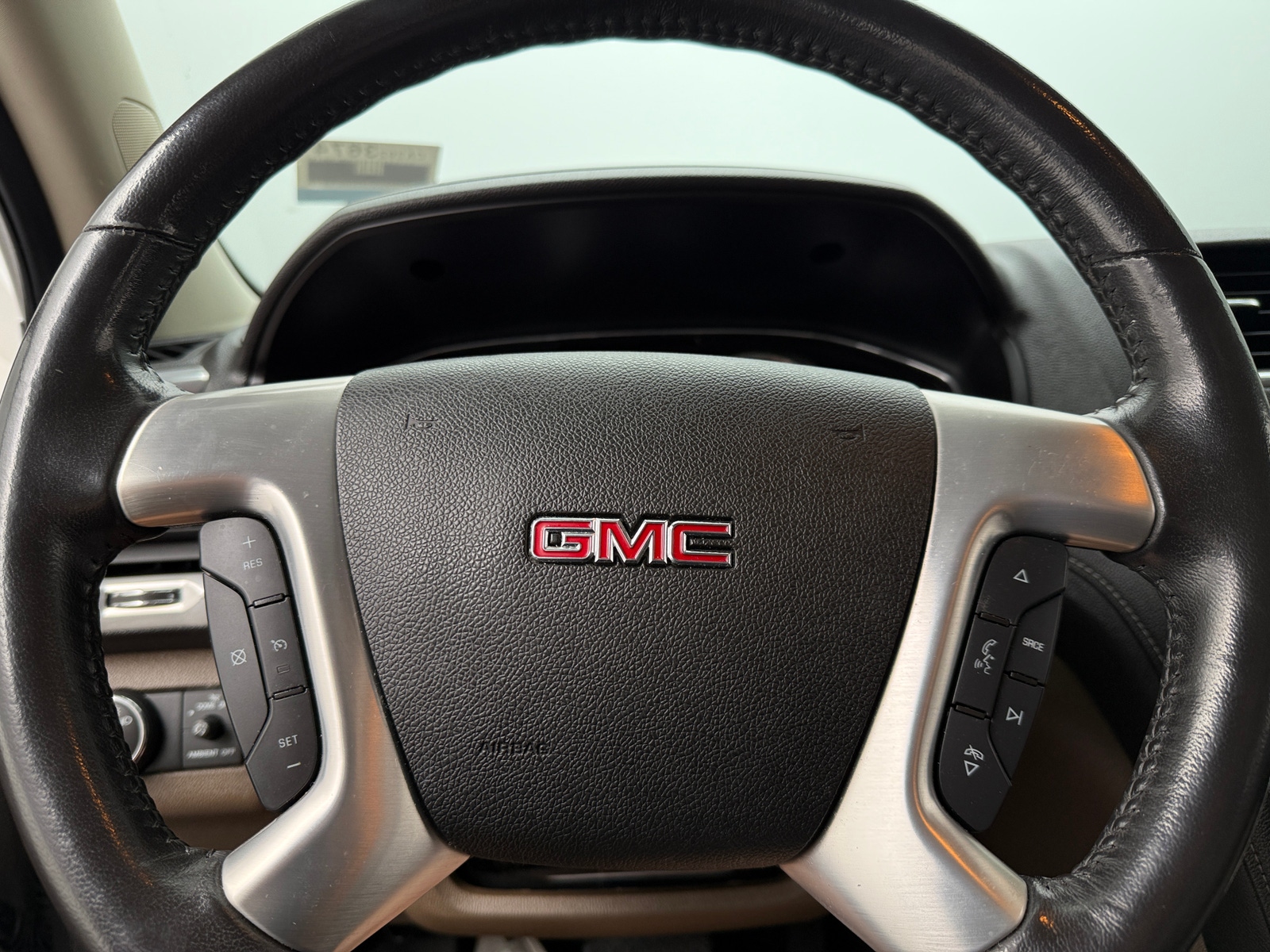 Thumbnail: 2016 GMC Acadia - 4
