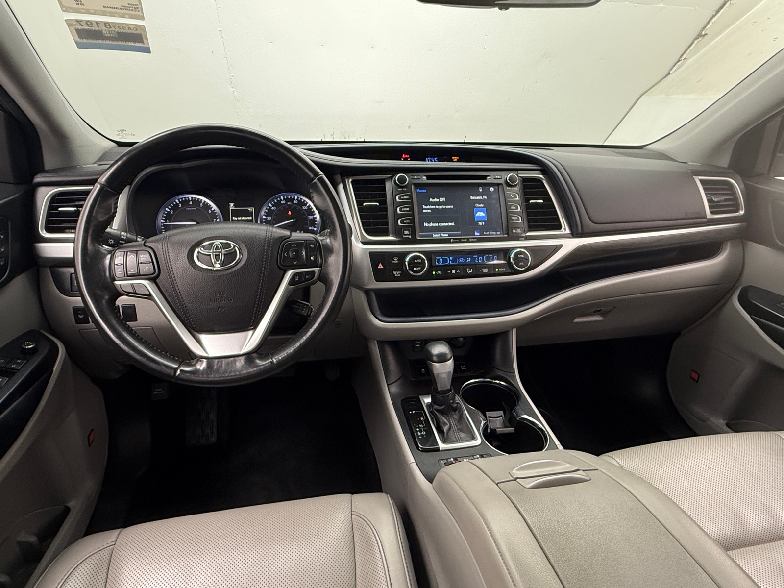 Thumbnail: 2018 Toyota Highlander - 2