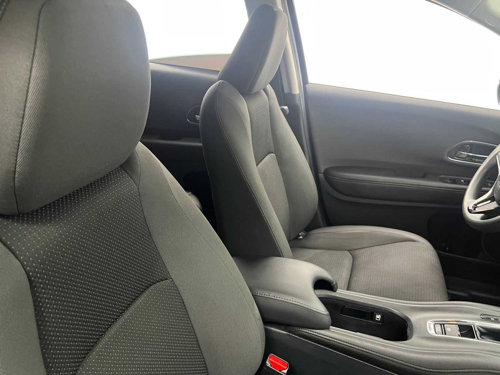 Thumbnail: 2021 Honda HR-V - 2
