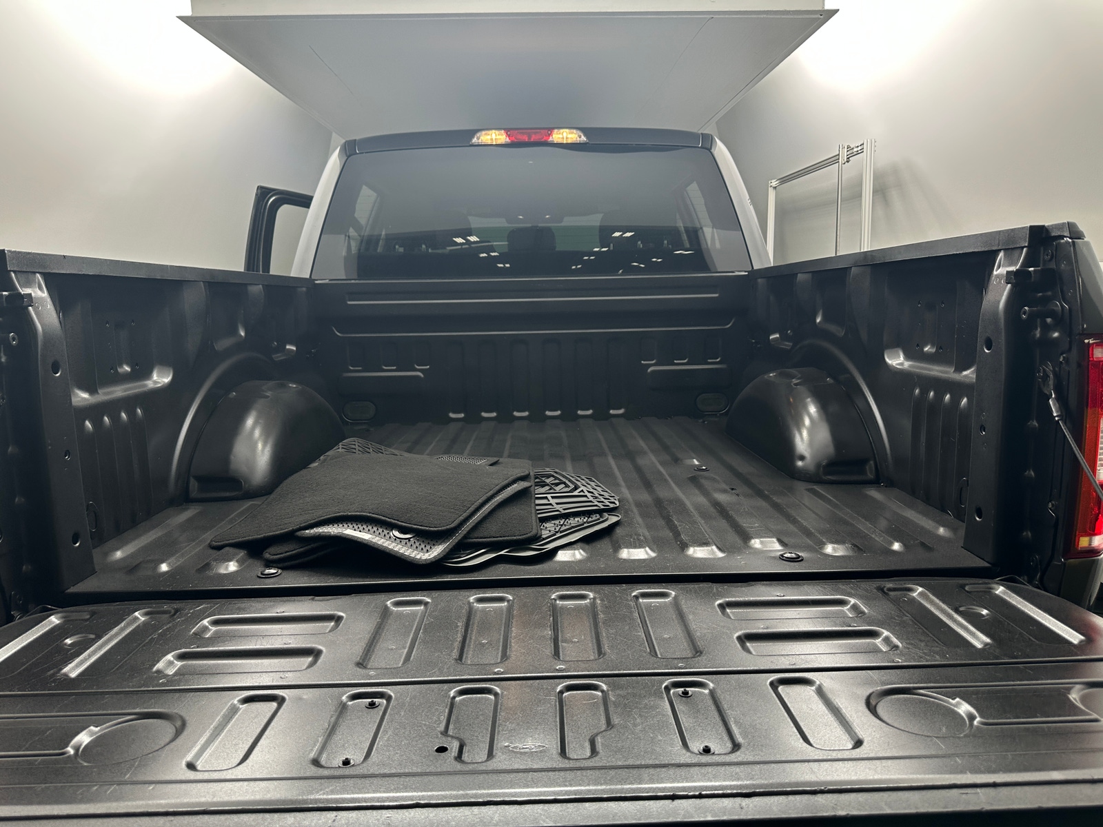 Thumbnail: 2018 Ford Econoline - 7
