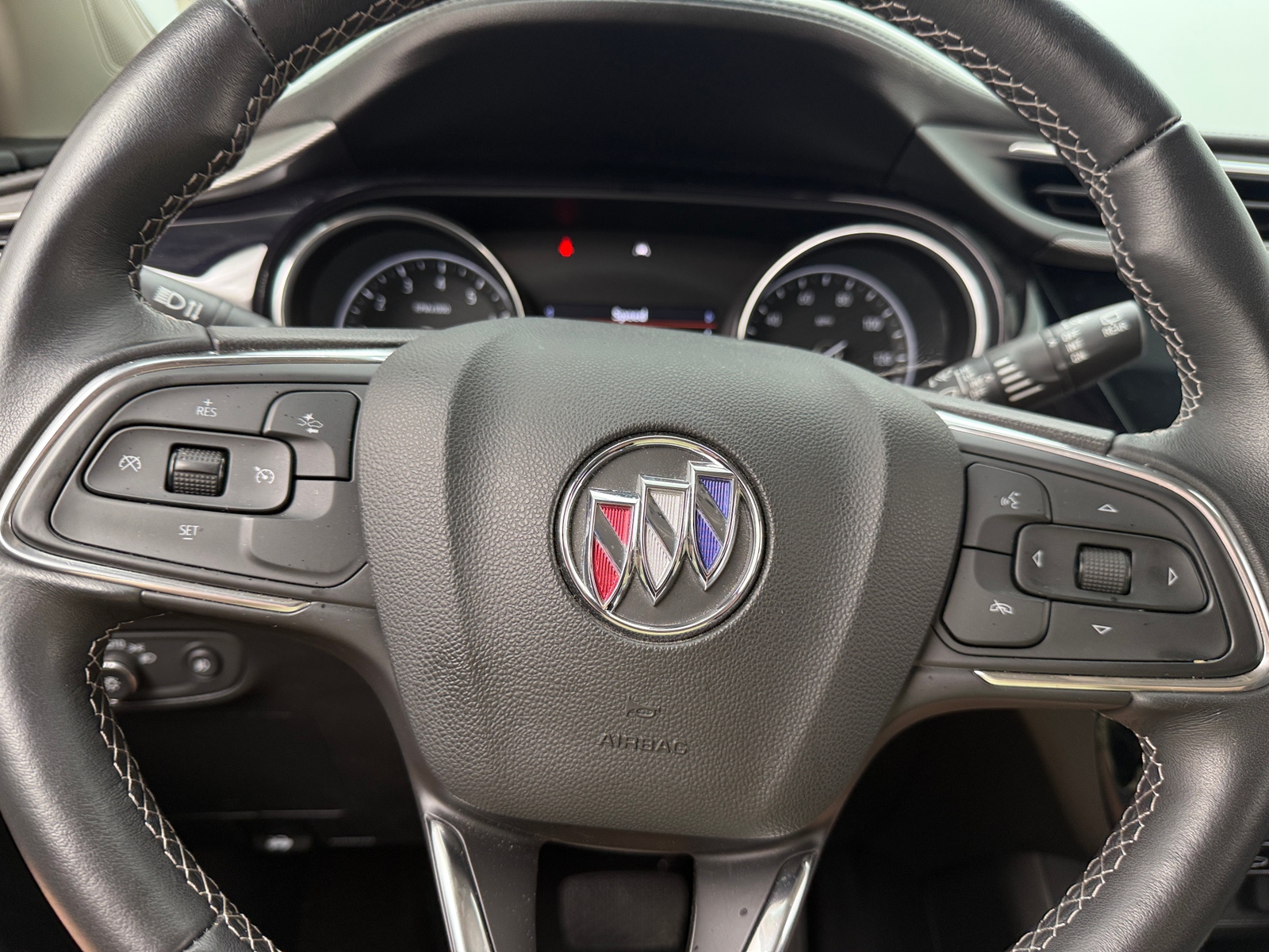 Thumbnail: 2020 Buick Encore GX - 4