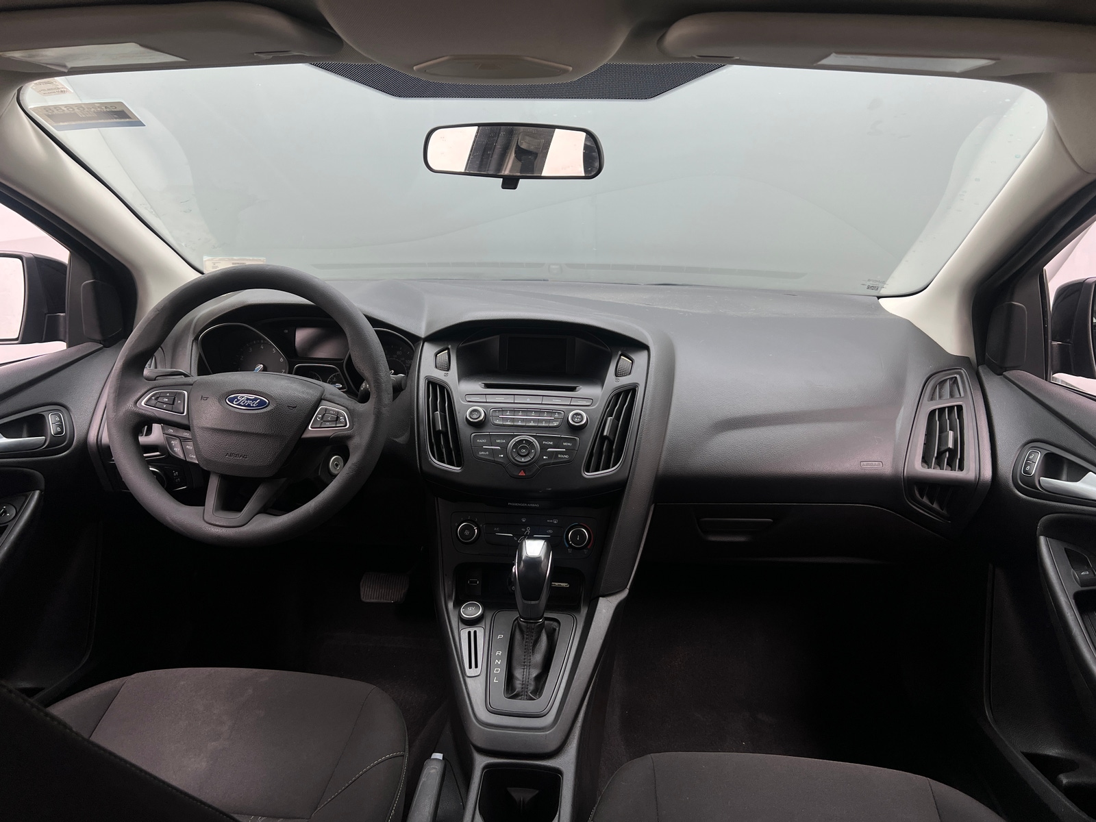 Thumbnail: 2015 Ford Focus - 3