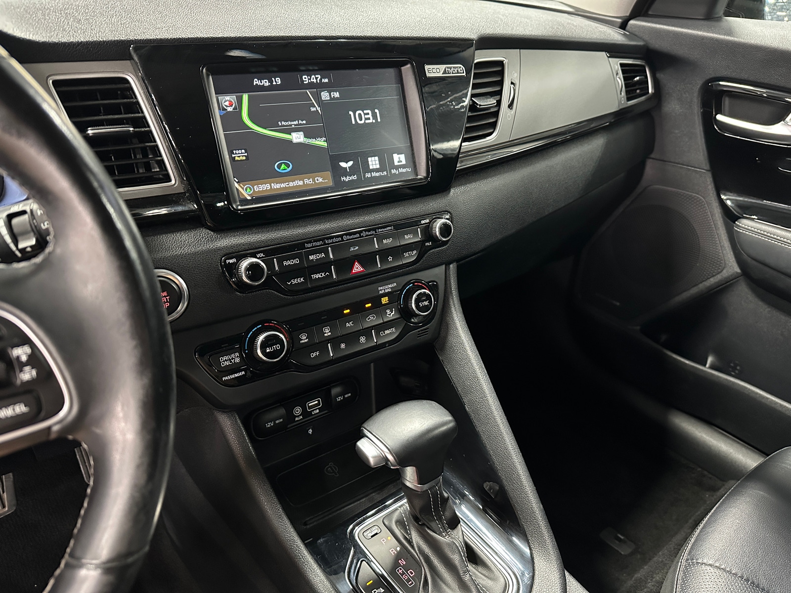 Thumbnail: 2019 Kia Niro - 3