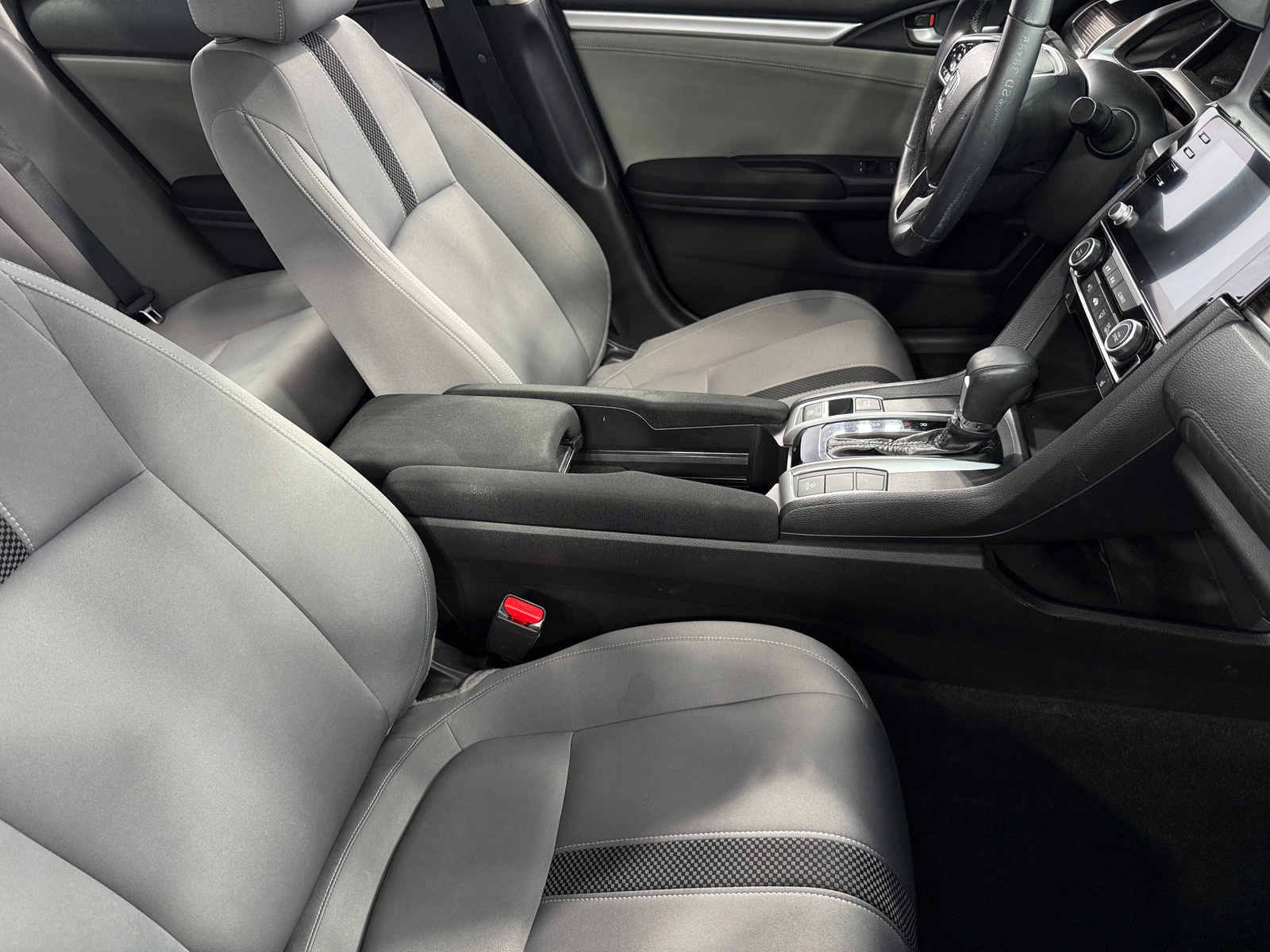 Thumbnail: 2019 Honda Civic - 2