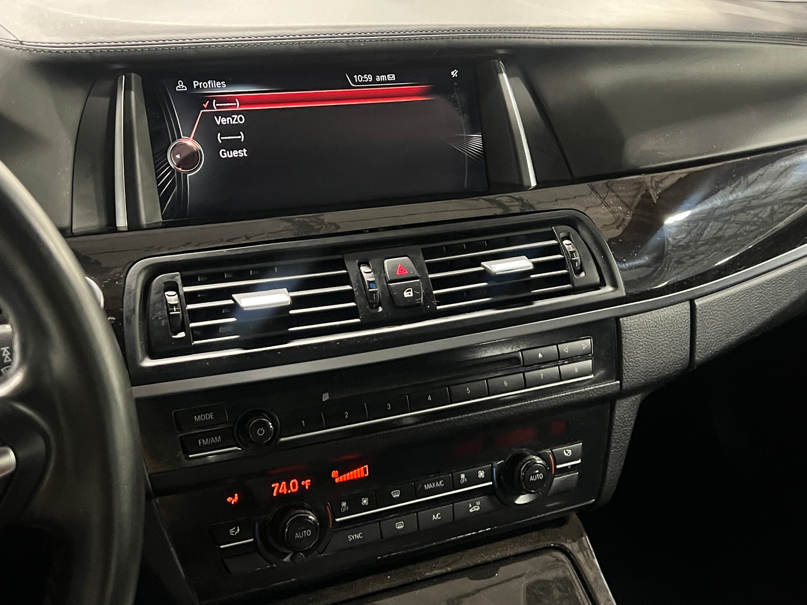 Thumbnail: 2016 BMW 5 Series - 3
