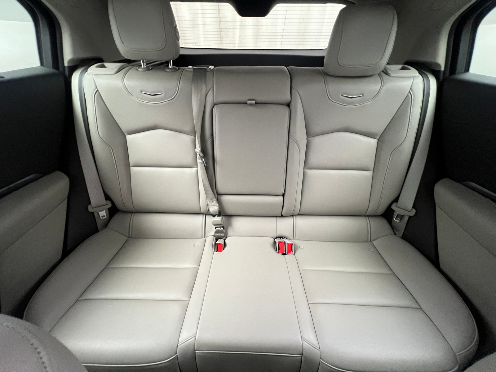 Thumbnail: 2023 Cadillac XT4 - 5