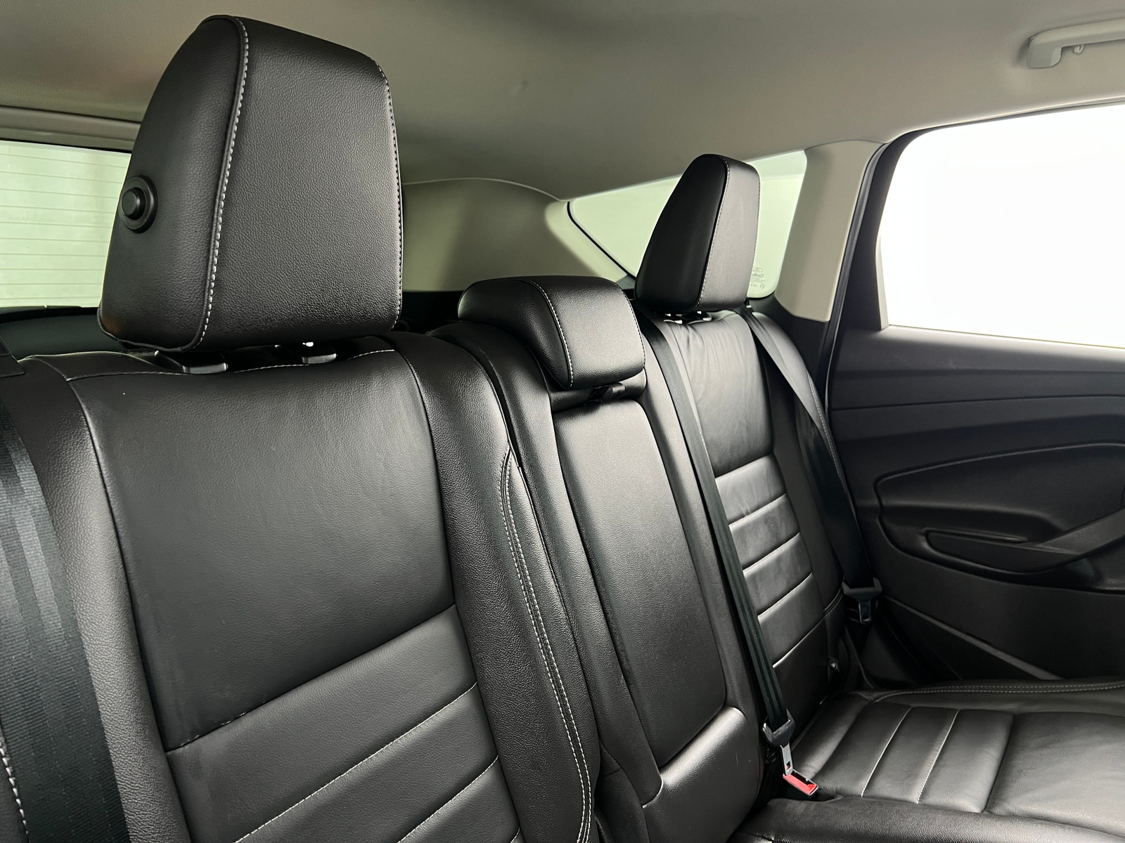 Thumbnail: 2016 Ford Escape - 5
