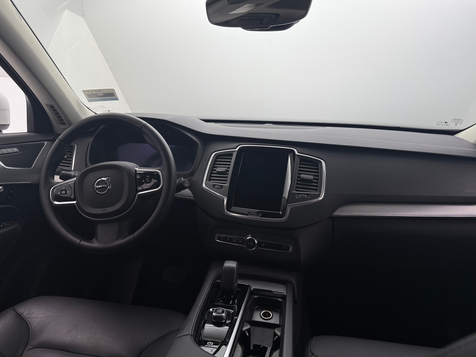 Thumbnail: 2025 Volvo XC90 - 2