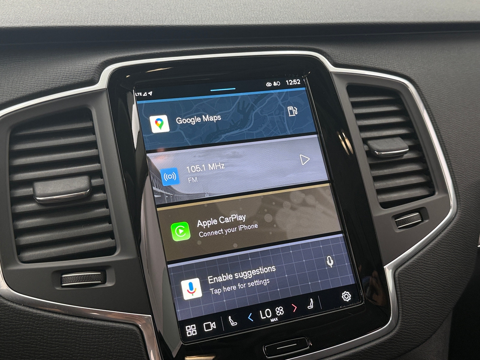 Thumbnail: 2025 Volvo XC90 - 3