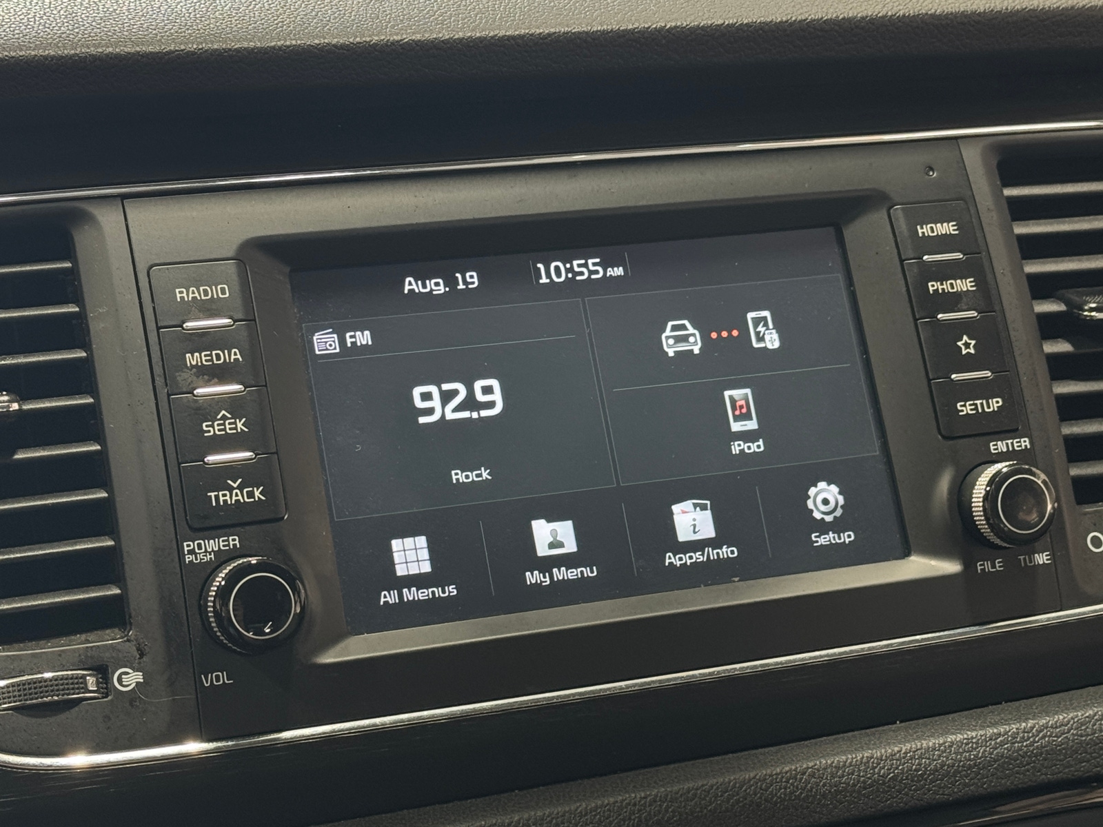 Thumbnail: 2019 Kia Sedona - 4