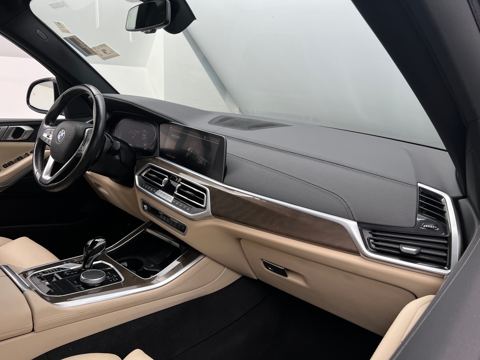 Thumbnail: 2022 BMW X5 - 2