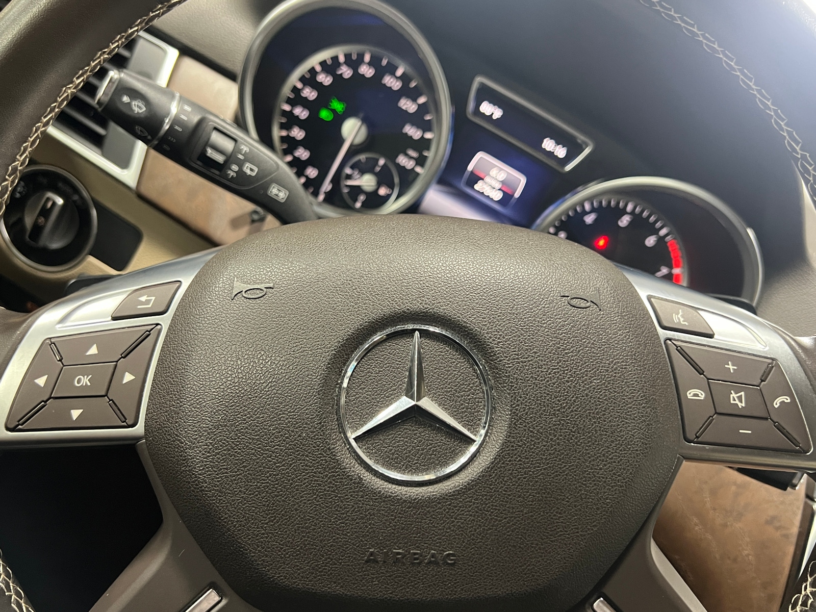 Thumbnail: 2014 Mercedes-Benz M-Class - 4