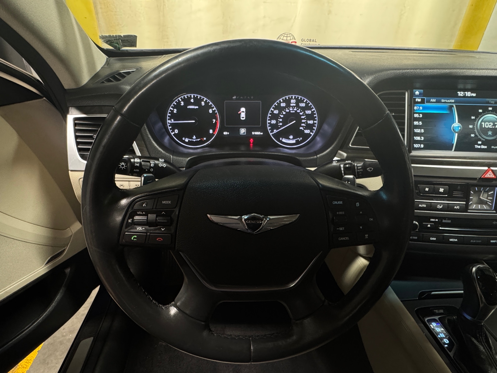 Thumbnail: 2017 Genesis G80 - 4