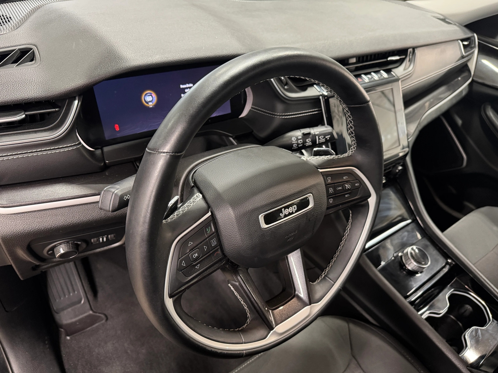 Thumbnail: 2022 Jeep Grand Cherokee - 3