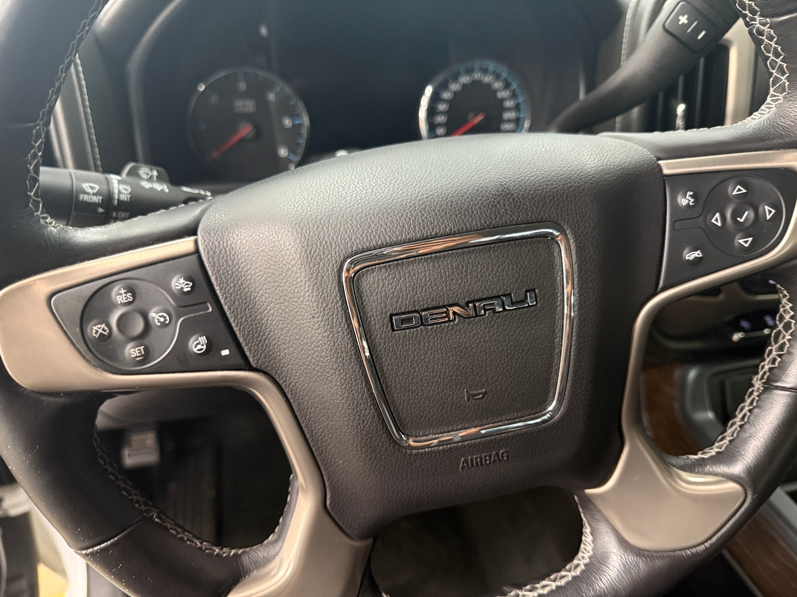 Thumbnail: 2017 GMC Sierra 1500 - 4