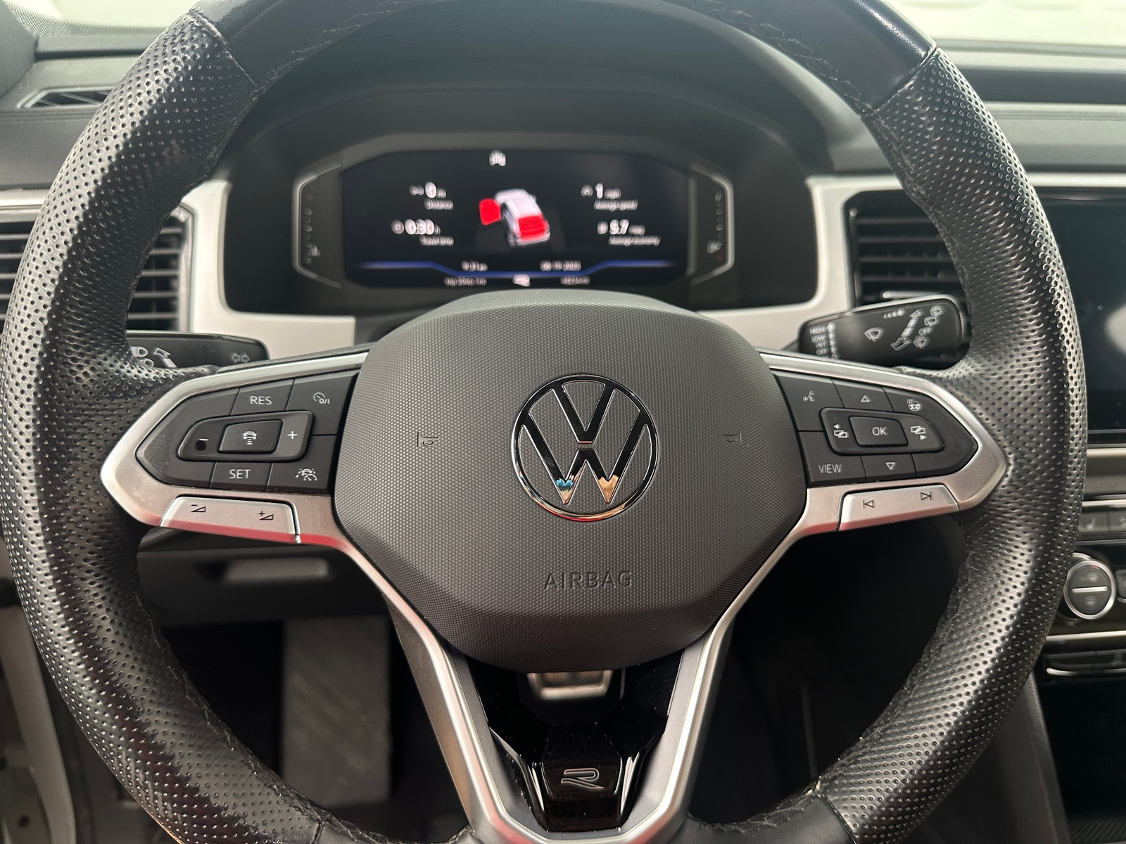 Thumbnail: 2023 Volkswagen Atlas - 4