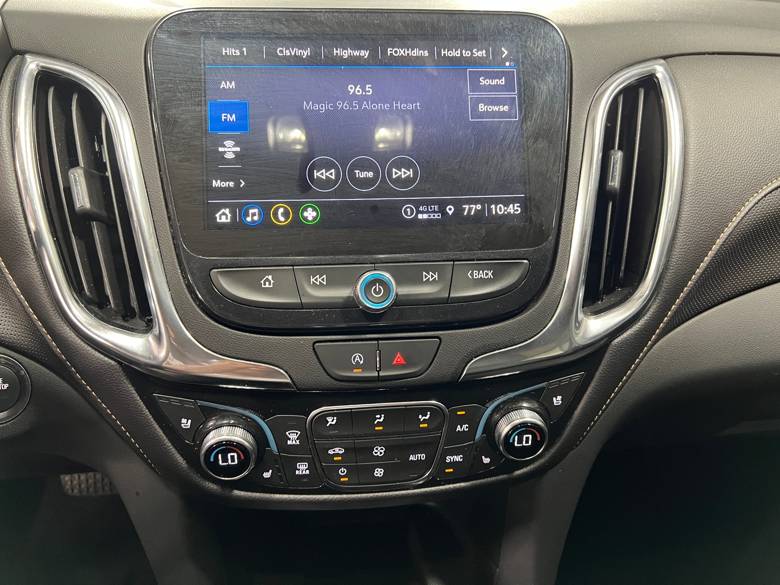 Thumbnail: 2024 Chevrolet Equinox - 3