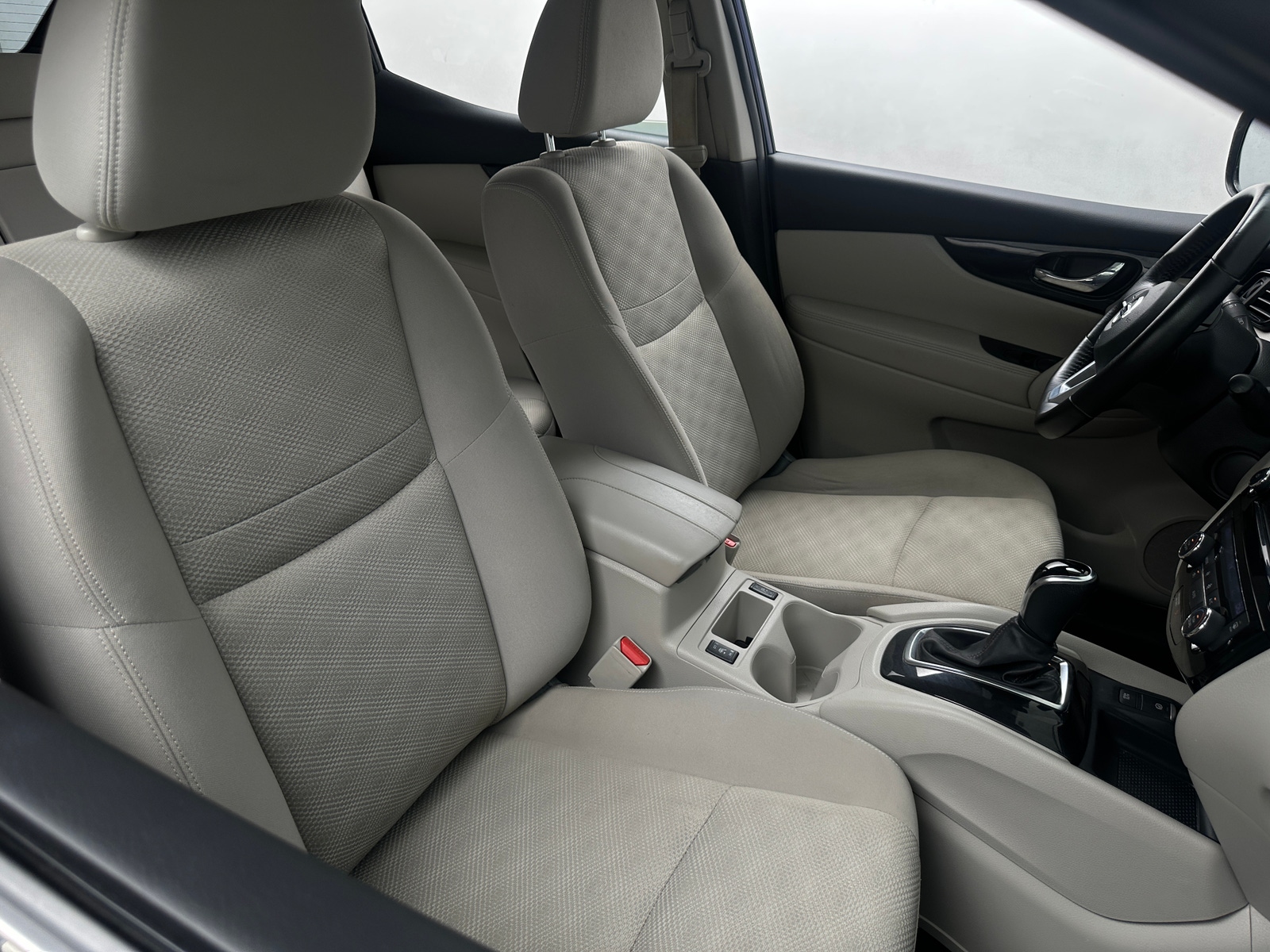 Thumbnail: 2019 Nissan Rogue Sport - 2