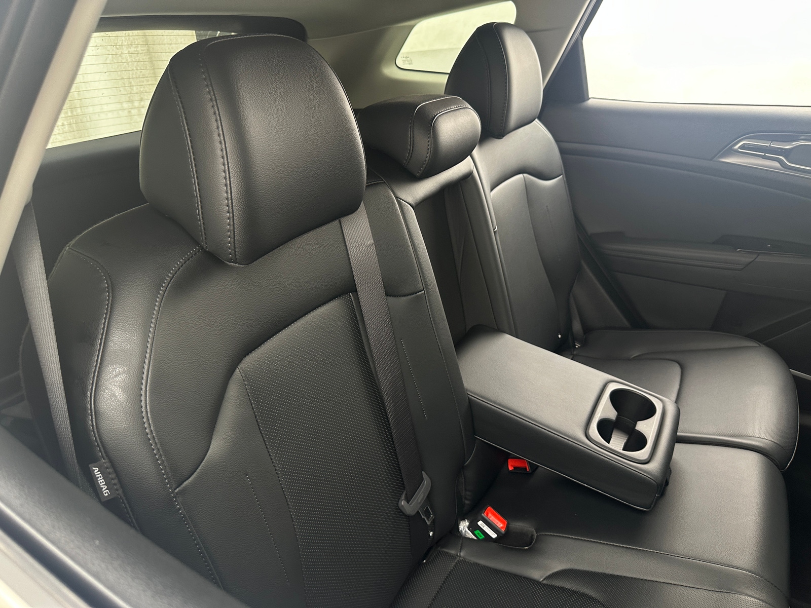 Thumbnail: 2025 Kia Sportage - 5