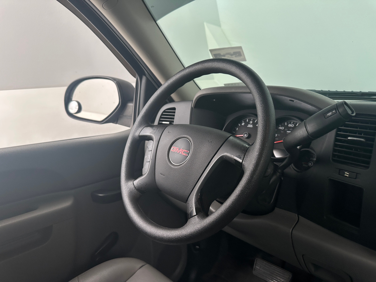 Thumbnail: 2013 GMC Sierra 1500 - 5