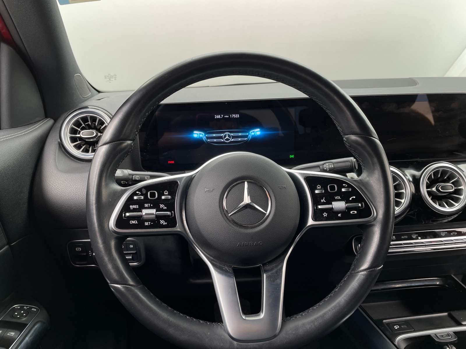 Thumbnail: 2023 Mercedes-Benz GLA - 4