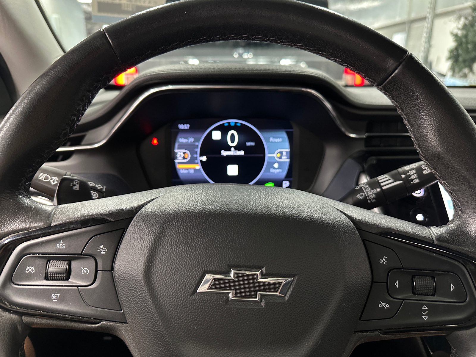 Thumbnail: 2022 Chevrolet Bolt EUV - 4