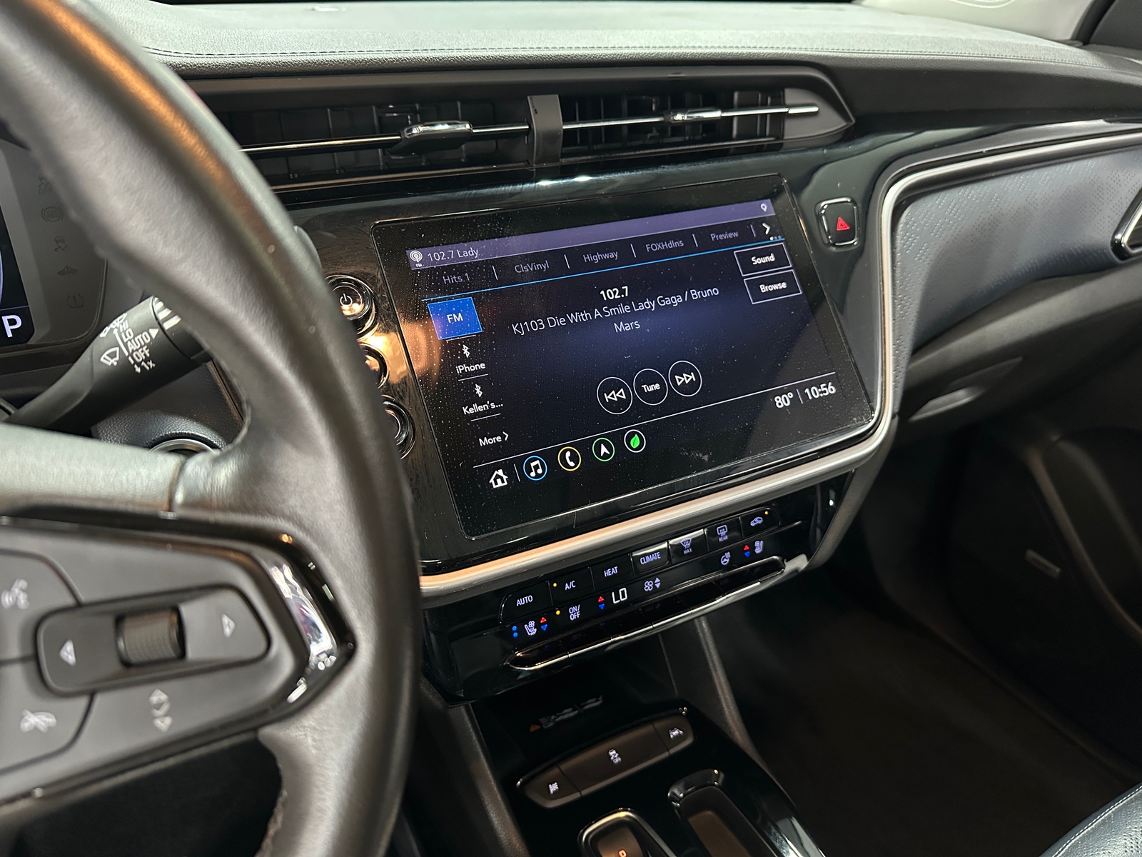 Thumbnail: 2022 Chevrolet Bolt EUV - 3