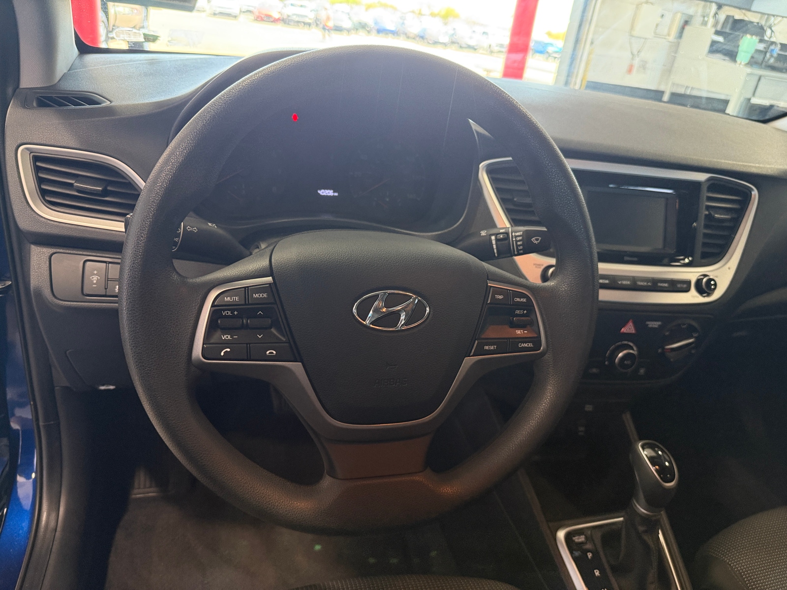 Thumbnail: 2022 Hyundai Accent - 5