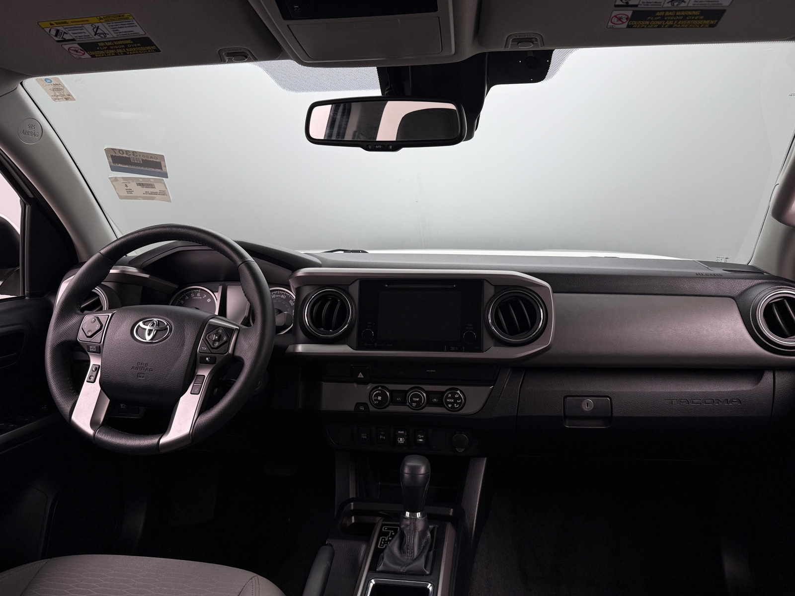 Thumbnail: 2019 Toyota Tacoma - 3