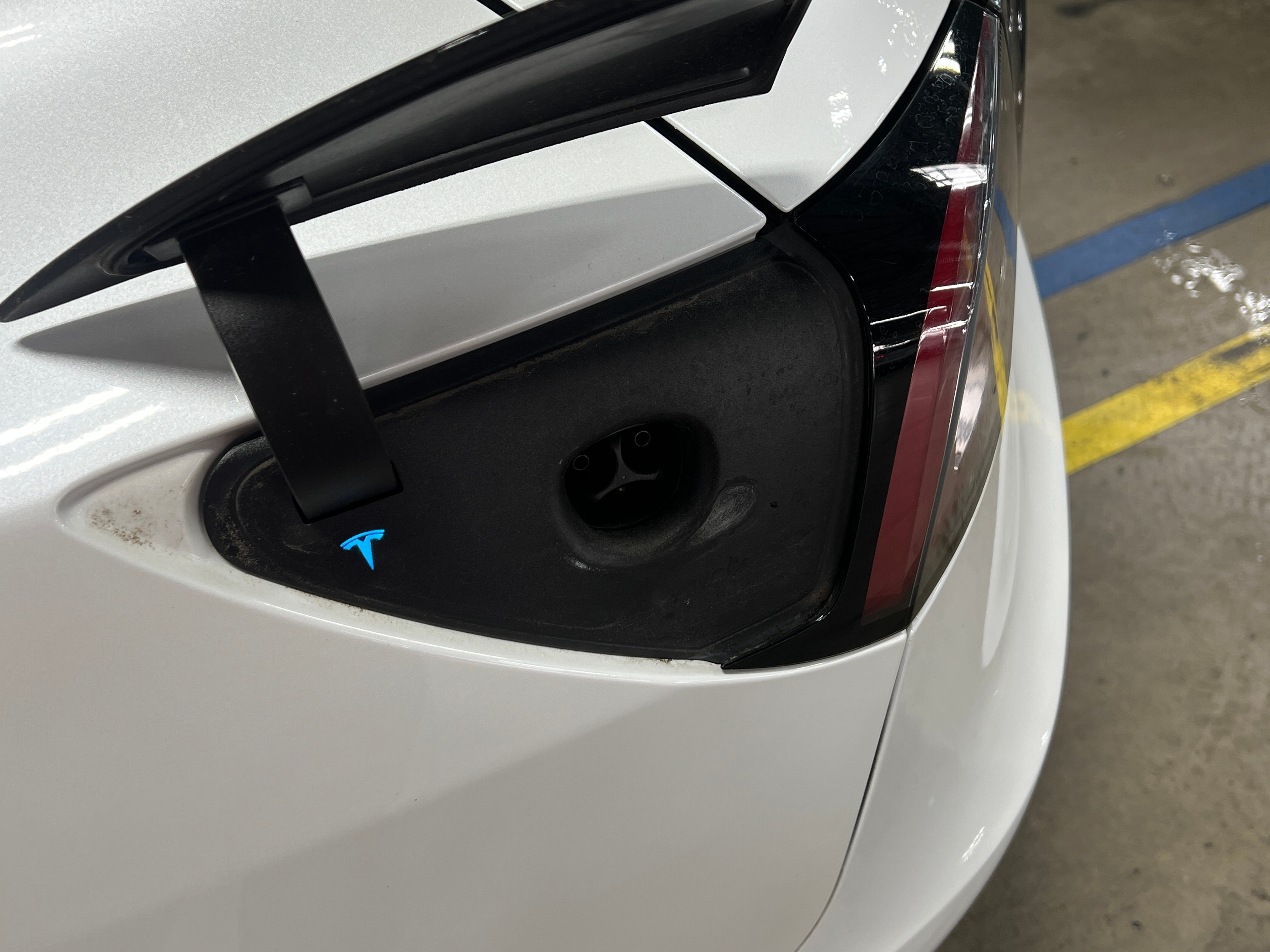 Used 2020 Tesla Model 3 Base with VIN 5YJ3E1EA8LF612135 for sale in Oak Creek, WI