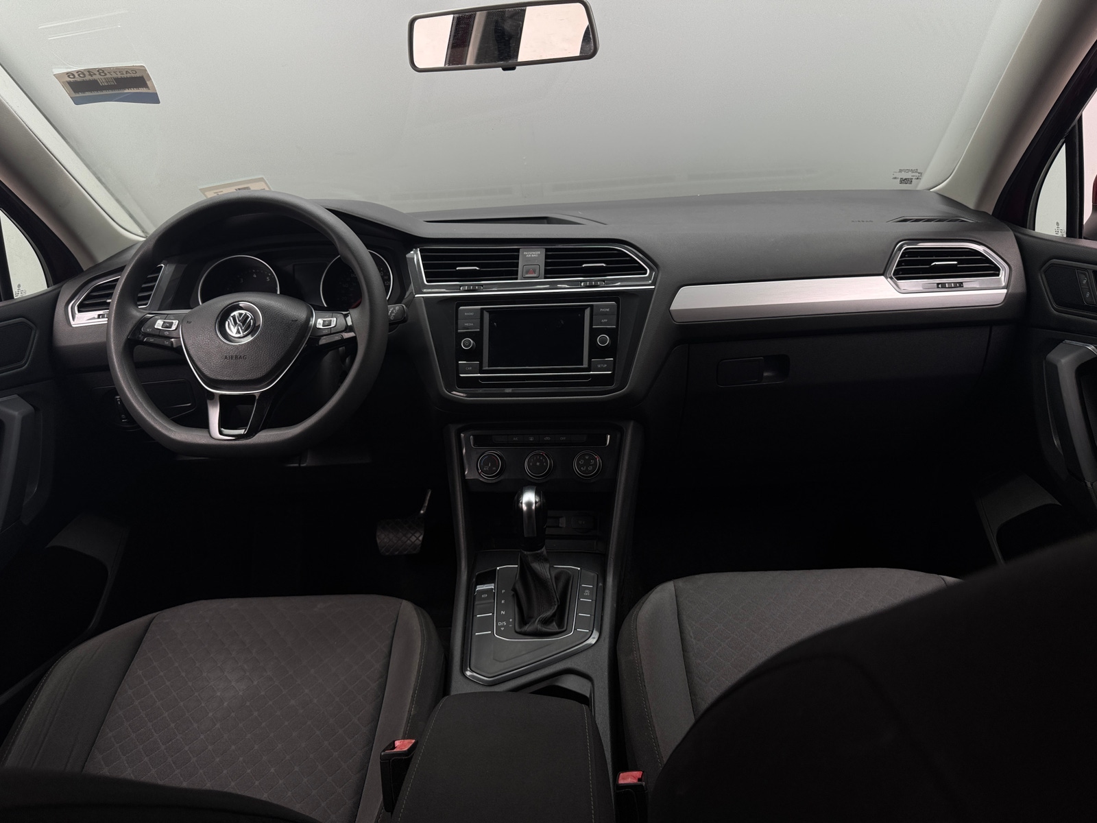 Thumbnail: 2019 Volkswagen Tiguan - 3