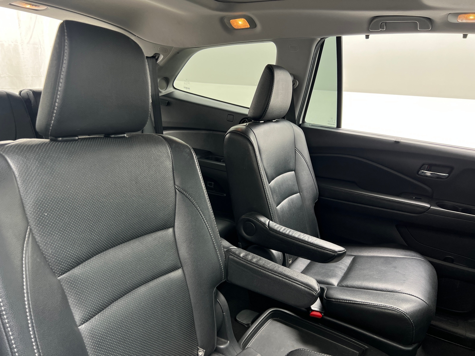 Thumbnail: 2019 Honda Pilot - 5