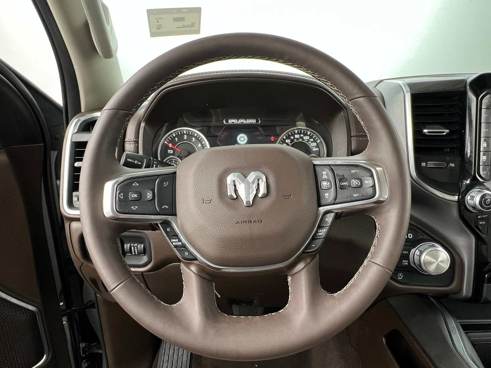 Thumbnail: 2025 RAM 1500 - 4