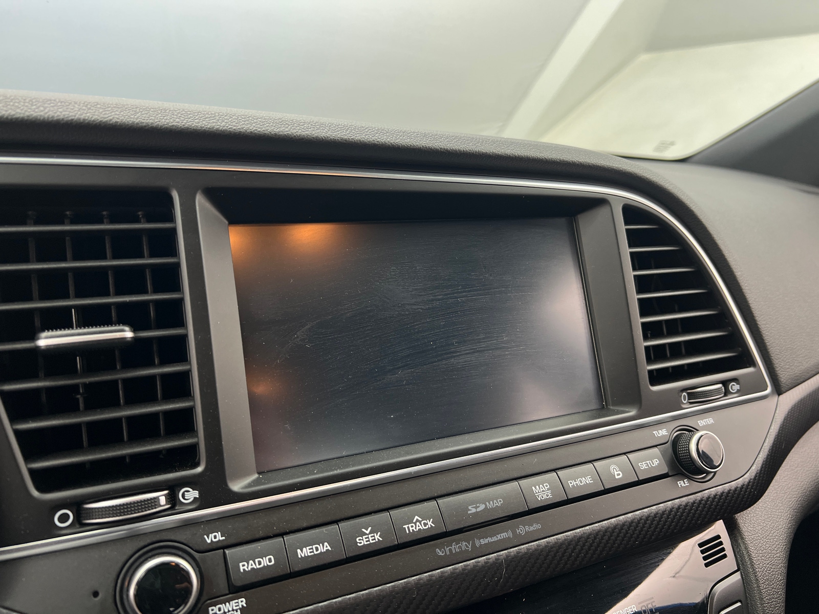 Thumbnail: 2018 Hyundai Elantra - 3