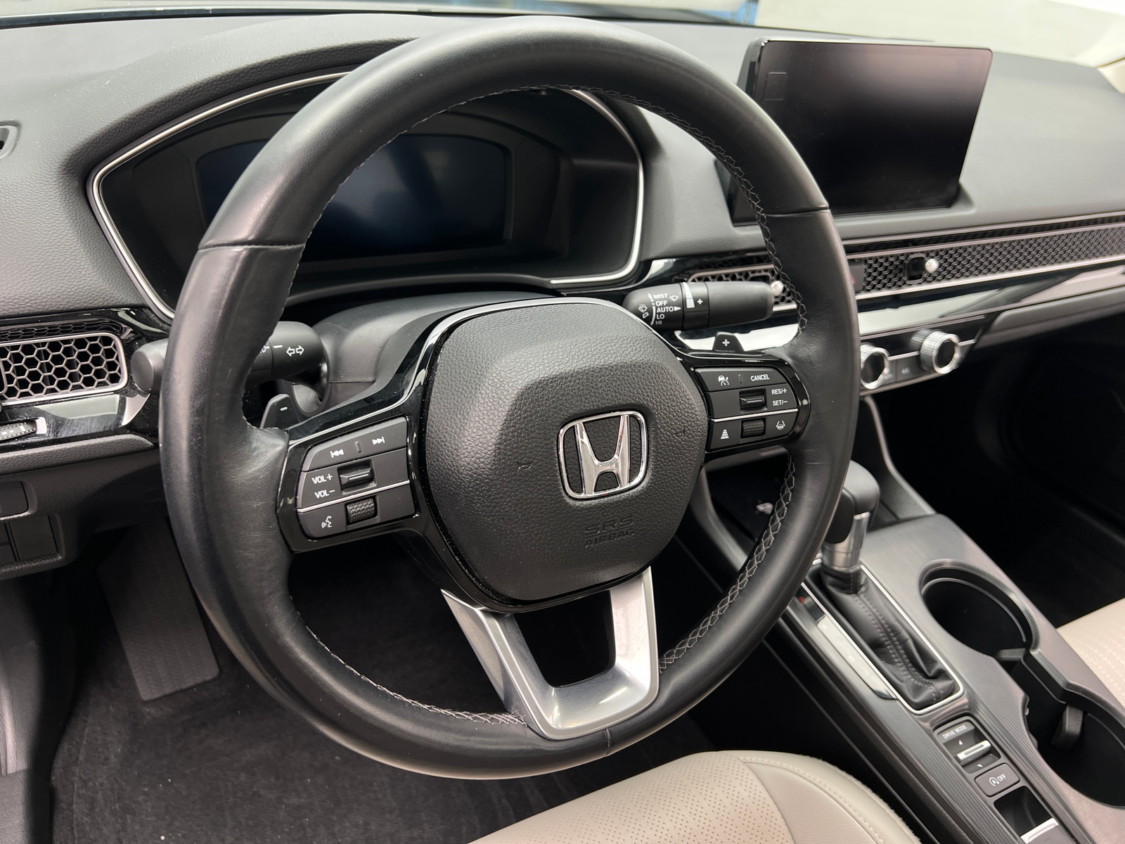 Thumbnail: 2024 Honda Civic - 4
