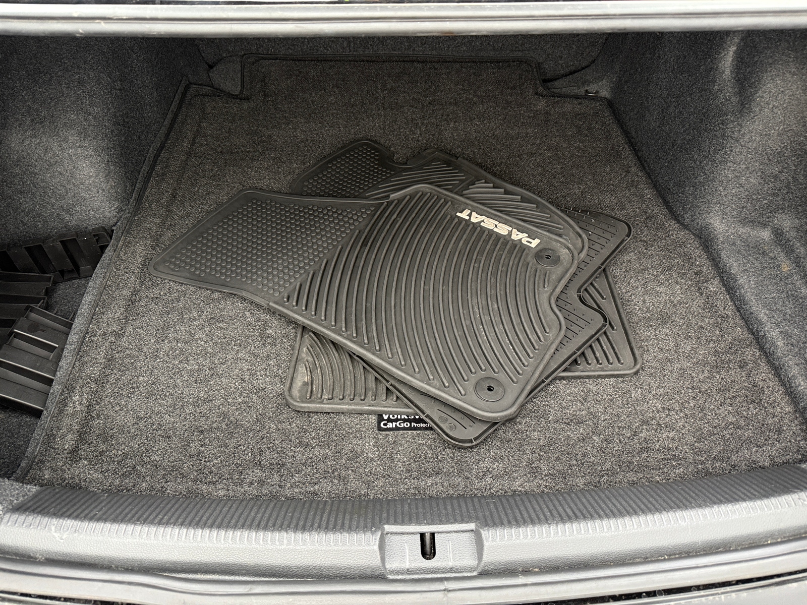 Thumbnail: 2015 Volkswagen Passat - 7