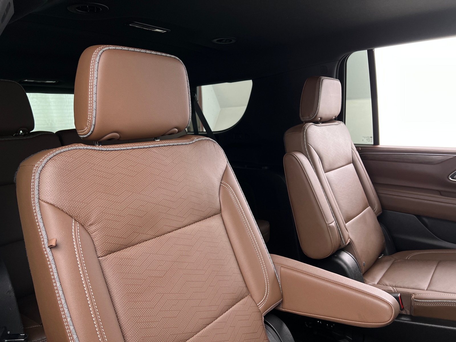 Thumbnail: 2021 Chevrolet Suburban - 5