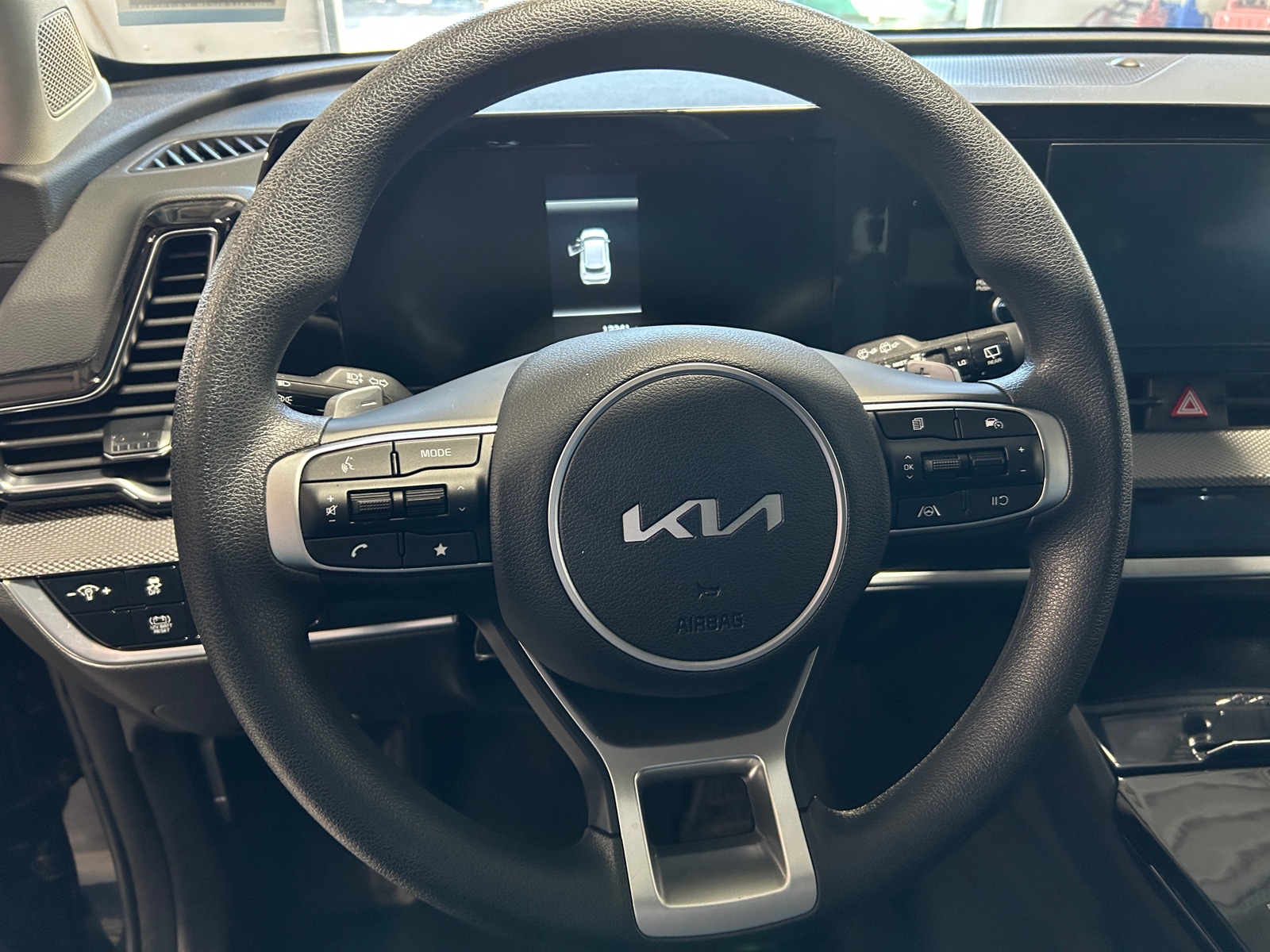 Thumbnail: 2023 Kia Sportage - 5