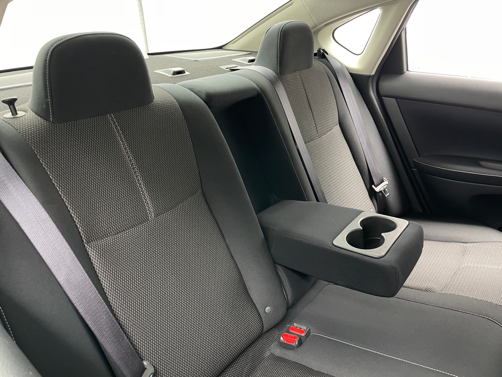 Thumbnail: 2014 Nissan Sentra - 6